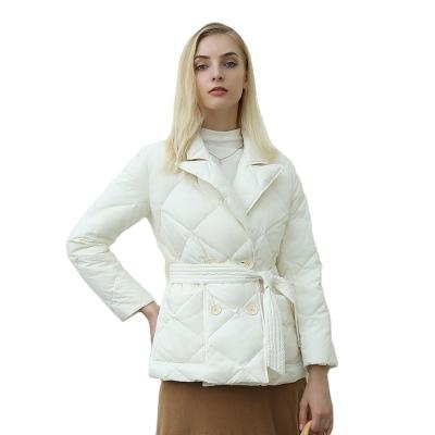 China Waterproof White Lapel Light Weight Well Fitting Ladies Crop Jackets Womens Fur Coats for sale