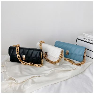 China Fashion New Arrivals Ins Style Cheap Thick Chain Alloy Lock Stitched Ladies Handbags Cross - Body Bag Women for sale