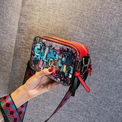 China Beautiful Fashion Graffiti Clutch Doodle Female Shoulder Bags Adjust Small Women Messenger Contrast Color Leather Cross - Body Bag for sale