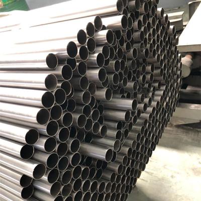 Chine Mur titanique sans couture 0.5mm des tubes Gr2 OD25mm d'ASTM B338 pour l'échangeur de chaleur tubulaire à vendre