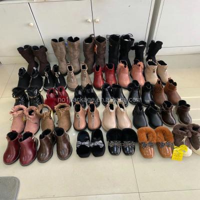 China Mix Size Mix Colors 3.5 Dollar Model Factory YH-SS005 Wholesale Kids Mix Size 25-37 Mix Styles Mix Colors Boots Or Baby Sneakers for sale