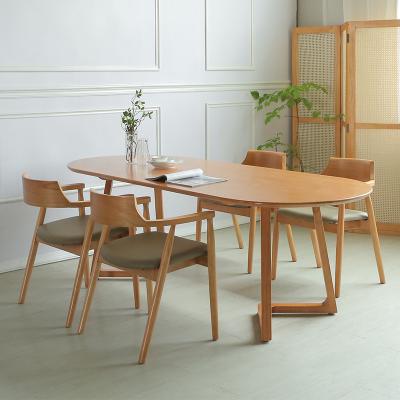 China Fashion Home Furniture Simple Dining Table Set Modern Solid Wood Oval Dining Table Dining Set 6 Seater Dining Tables for sale