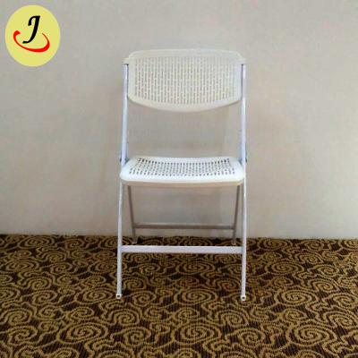 China Garden Chair White Plastic Folding Chair For Outdoor for sale