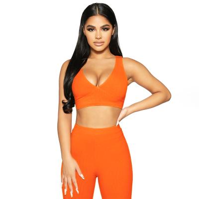 China Breathable V-Neck Solid Color Sleeveless Slim Fit Hip Raise Sports Yoga Suit Women High Quality Yoga Set for sale