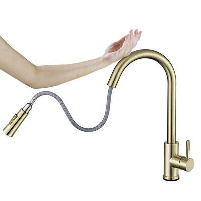 China Electric Faucets Stainless Steel Discharge 360 ​​Degree Rotate Kitchen Faucet Induction Smart Touch Sensor Faucet for sale