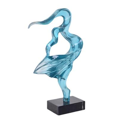 China 100% handmade abstract sculpture simple modern transparent hotel decoration soft resin furnishing articles for sale