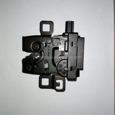 China Genuine Auto Parts Body System Auto Parts Tailgate Door Lock For Land Rover Range Rover Sport FQR500170 for sale