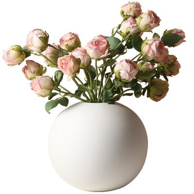 China 2021 Wholesale Good Quality Minimalist Pemphis Nordic Luxury Ceramic Decorative Vases For Home for sale