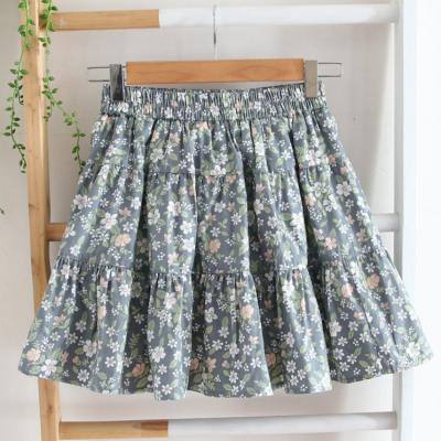 China Anti-Static Newest Design summer elegant casual floral A line mini skirt pleated skirts for sale