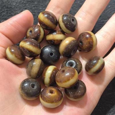 China 1pcs/lot Stone Pharmacist Natural Master Pattern Agate Bead Abacus Old Bead Brown Weathered Lines Rare Breed Jewelry Accessories for sale