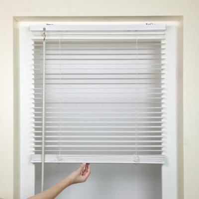 China Slat Wholesale Price PVC Blind Light Weight Adjustable Cordless Venetian Blinds for sale