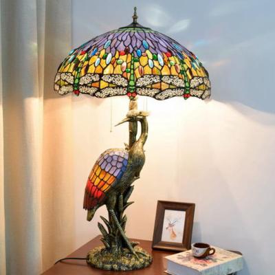 China 2020 Modern Tiffany Lamp European Personality Floral Bedroom Lamp Table Lamp for sale