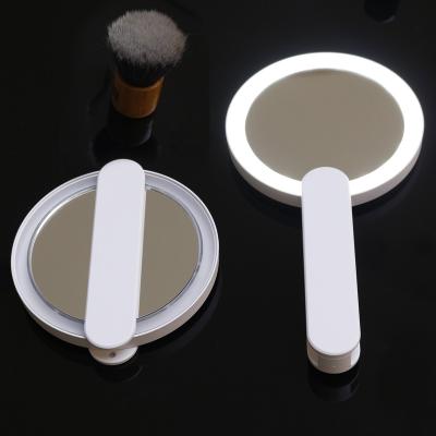 China CPYP Lighted Led Pocket Magnifying Compact Mirrors 10X Lighted Mirror Rechargeable Vanity Mirror With Lights for sale