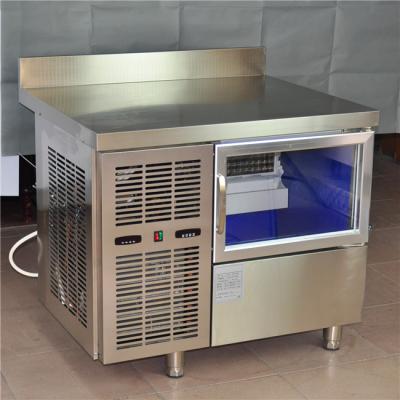 China Hotels 120kg/Day Bar/Restaurant/Hotle Ice Maker Large Capacity Cube Ice Machine for sale