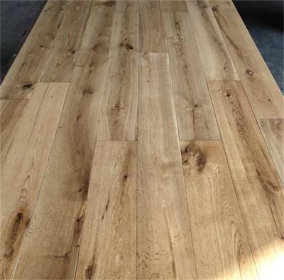 China Modern Rustic Solid Oak Flooring for sale