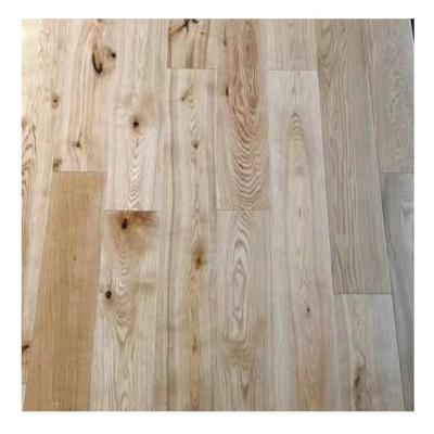 China Traditional rustic grade solid oak flooring for sale