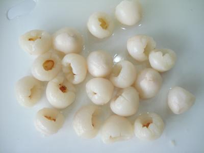 China 0.20 - 0,50% Zuur Litchi Ingeblikt Cultuurtype van Fruitgmo Procédé van het Stroopbehoud Te koop