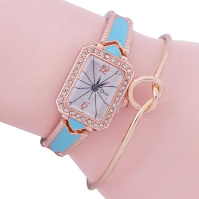 China New diamond waterproof hot-selling rectangular ladies fashion watches in popular student running wholesale personality quartz watches for sale