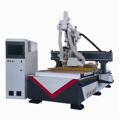 China Hotels ATC 1325 CNC Router With Blade Saw For Wood Cabinet Lamino CNC Carving Machine for sale