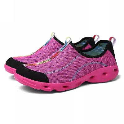 China Custom Wholesale Traveling Sportswear EVA Anti-Slip Mesh Water Skid-proof Beach Walking Shoes for sale