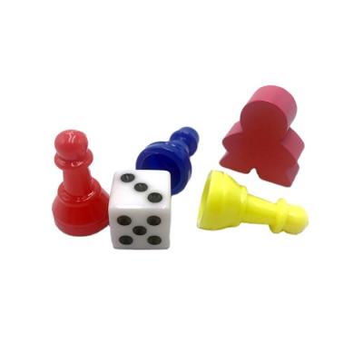 China Leisure And Entertainment Board Game Pieces Custom Wooden Cubes Carve Pawns for sale