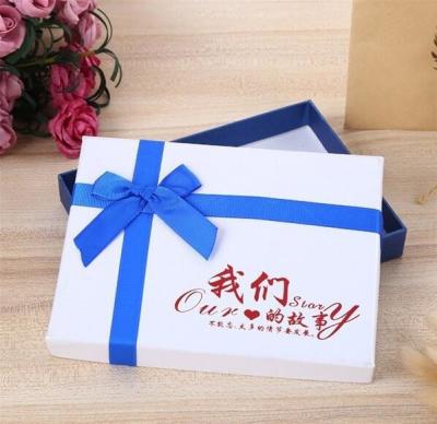 China Luxury Wholesale Custom Packaging Paper Gift Box with Ribbon,wedding paper jewellery white gift box with ribbon closure for sale