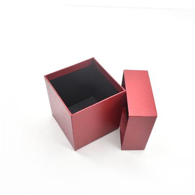 China YW-002 Recyclable Customized Luxury Gift Box Cardboard Packaging Paper Boxes For Candles Linear Design for sale