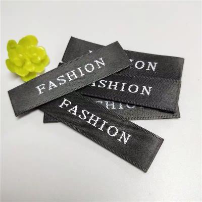 China Sustainable Wholesale Custom Apparel Fabric Name Labels T-Shirt Woven Labels For Garment for sale