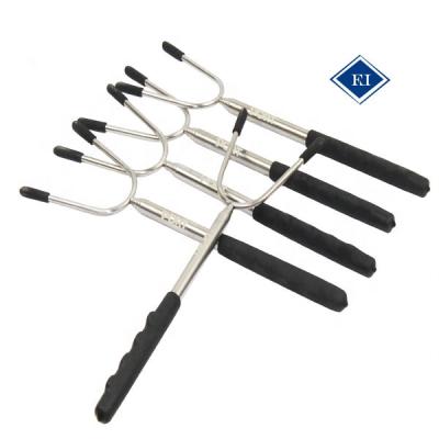 China Sustainable BBQ Accessory Stainless Steel Telescopic Roasting Fork for sale