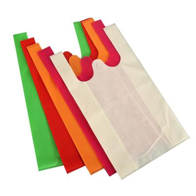 China Cheap eco friendly foldable reusable t-shirt w cut non woven vest bag for shopping for sale