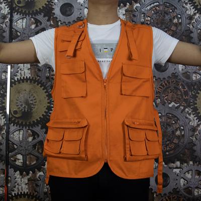 China Sustainable Custom Design Multi Pocket Cargo Anorak Workwear Vest For Men for sale