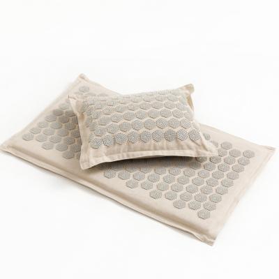 China Eco - Friendly Superior Muscle Relaxation Acupressure Mat And Spiky Pillow Massage Mat for sale