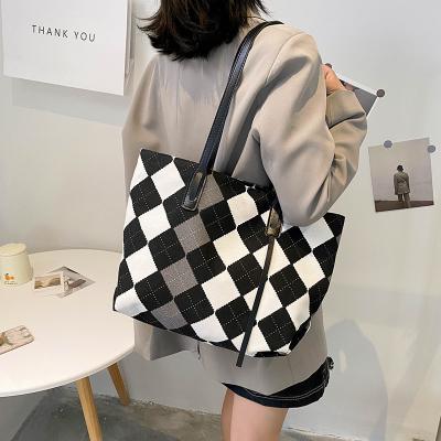 China Designer Luxury Cotton Canvas Tote Bag Large Capacity Single Shoulder Handbag Armpit Handbag New for sale