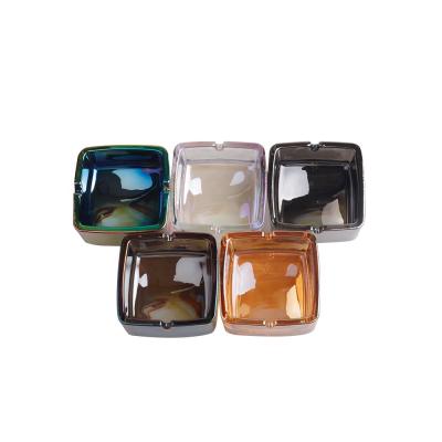 China Putting MUKAI Manufacturer Bango Weed Smoking Tobacco Accessories Good Quality Plate 95mm Square Shape Multi-colors Glass Ashtray for sale