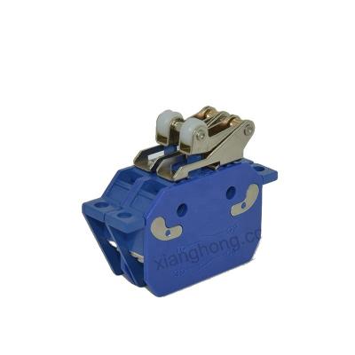 China 2NO2NC 380VAC 220VAC 8A CSK Series Magnetic Travel Switch With XH544 Magnetic Blowout Travel Magnetic Switch for sale