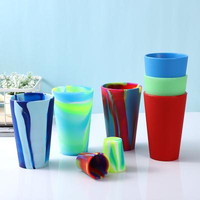 China New 650ml Food Grade Silicone Cup Durable Portable Outdoor Reusable Anti Drop Silicone Custom Logo Water Cup for sale