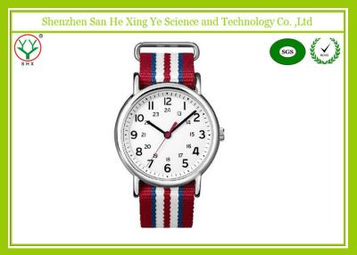 Chine La bande en nylon colorée durable observe la bande de la meilleure qualité de l'OTAN avec le logo de relief à vendre