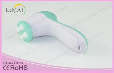 China Mini cepillo facial eléctrico para profundamente limpiar, rosado/rojo/verde 4 en 1 limpiador de la belleza en venta