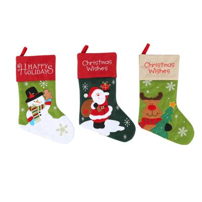 China Promotion Gift Christmas High Quality Accessories Luxury Novelty Knitted Christmas Gift Decorations for sale