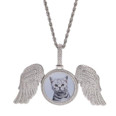 China Hot Selling Hiphop Photo Customization Customized Wing Hip Hop Copper Necklace for sale