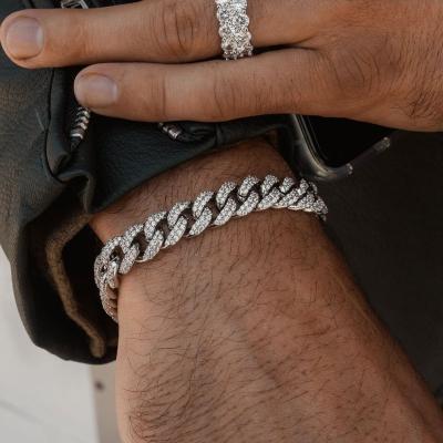 China TRENDY White Gold Moissanite Diamond Miami Cuban Link Bracelet 190mm Iced Out Cuban Link Chain Bracelet for sale