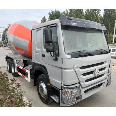 中国 Sinotruk HOWO はコンクリート ミキサー車のトラック 371hp 9920×2500×3990 を使用しました 販売のため