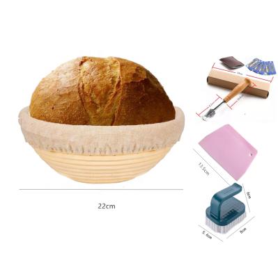 China Indonesia Rattan Round Bread Display Cane Basket Bakery Disposable Sourdough Proofing Basket With Brush for sale