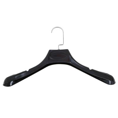 China Custom Made Coat Hanger Eco-Friendly Women Clothes Hanger Plastic Hanger With Logo for sale