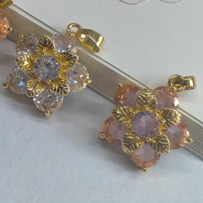 China Romantic Zircon Flower Bracelets Charms Bulk Designer Pendant Charms For Jewelry Making for sale