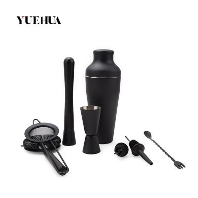 China Cocktail 500ML Cocktail Shaker Set of 8 Bars Clubs Barware Stainless Steel for Home and Professional Beverage Bartender for sale