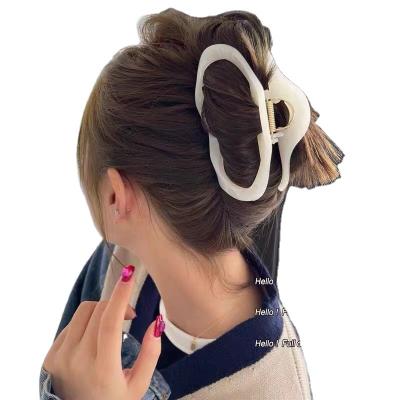 China Fashion New Big Cloud Girl Shark Fashion Barrettes Simple Back Grip Bath Updo Hair Clip Head Hair Accessories for sale