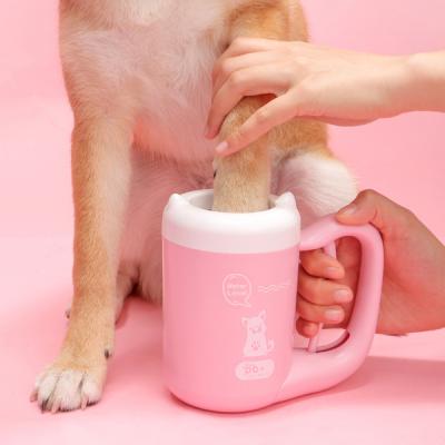 China Sustainable High Quality Oem Pet Foot cleaner Cup pet dog paw cleaner for sale