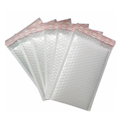 China High Quality Printed Cosmetics White Foam Envelope Pearl Logo Film Bubble Shipping Bags for sale