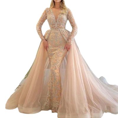 China Small temperament bride anti-static head dress summer wedding 2023 new trailing simple French palace style long-sleeved wedding dress for sale